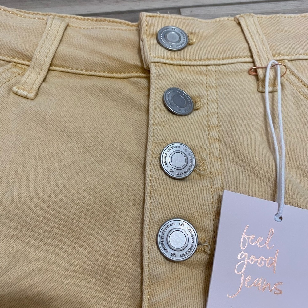 Brand Lauren Conrad High Rise Button Fly Cut-Off Short - Picture 7 of 8